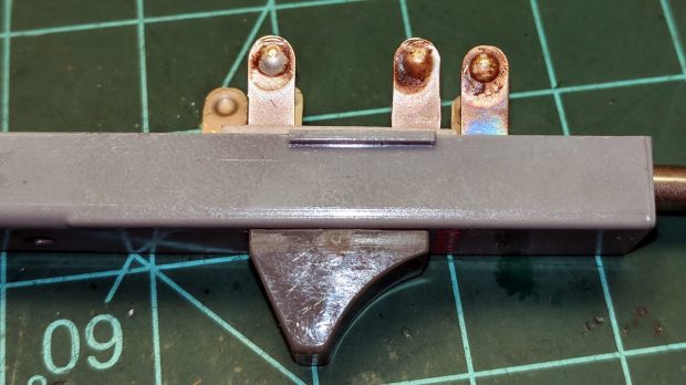 A6302 B032444 - slide contacts