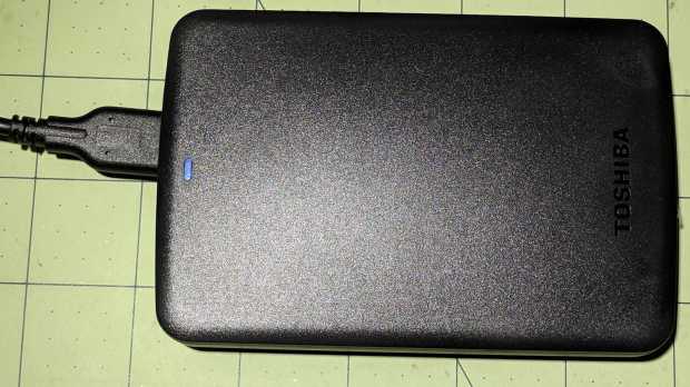Toshiba 3 TB USB drive