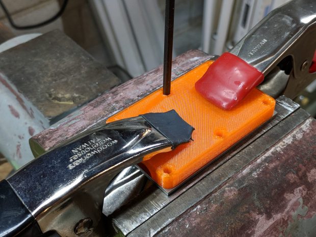 Soaker Hose Splice - plate transfer punch