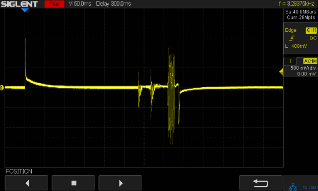 Baofeng - squelch pops - clamped - 500mV-div
