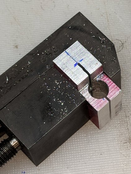 Magnifying Lamp Pivot - clearance slot