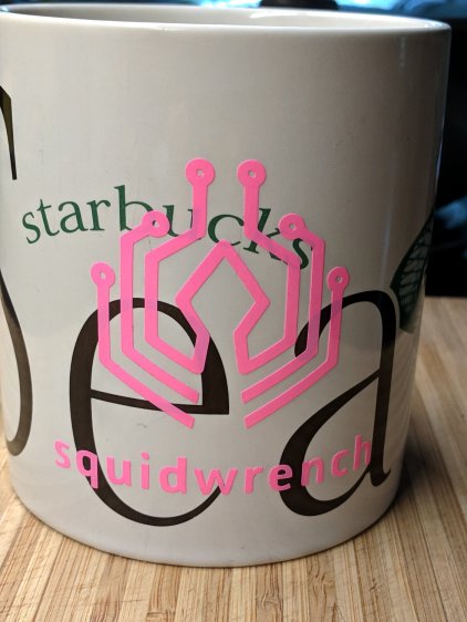 SqWr logo - hot pink