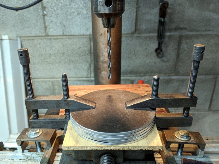 Parallel clamps in action