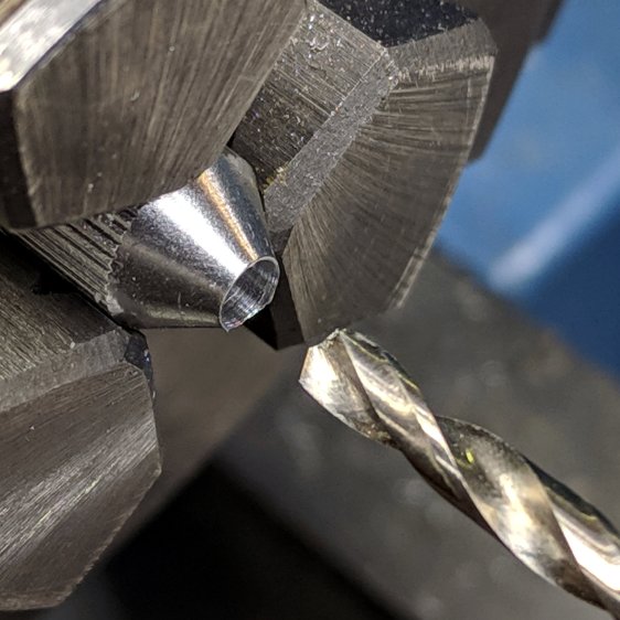 Collet Holder - closer nut drilling