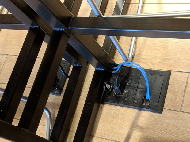 Power and network cables - floor plates