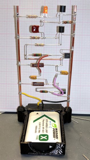 Astable - 2N7000 assembled