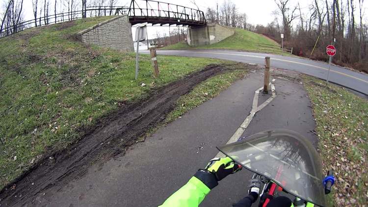 Maloney Trailhead - tire tracks 2018-12-15