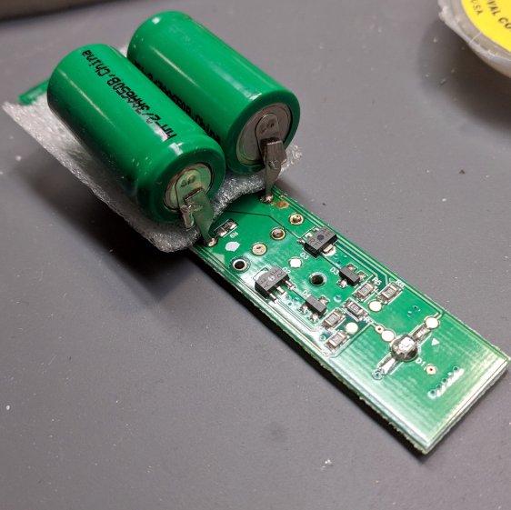 Sonicare Essence - batteries on PCB