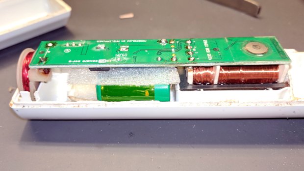 Sonicare Essence - batteries installed