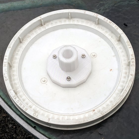 Can Lid Feeder - assembled