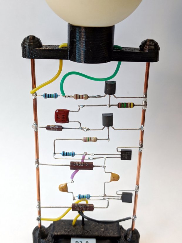 Astable - 2N7000 - Mono Pirhana LED - detail