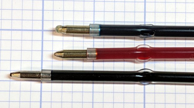 Collet holder - pen cartridge locating flanges