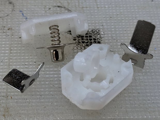 J5 Tactical Flashlight - tailcap switch parts