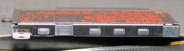 DSC-F717 - Memory Stick socket - side latches