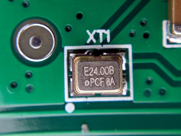 RDS6600 Signal Generator - clock oscillator