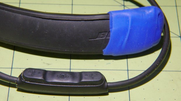 Bose Hearphones - cosmetic repairs - detail