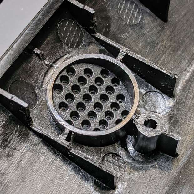 Ooma Telo 2 - modified speaker port