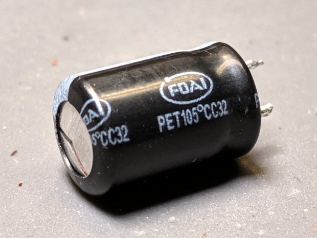 Dell U2711 Monitor - failed FOAI cap - detail