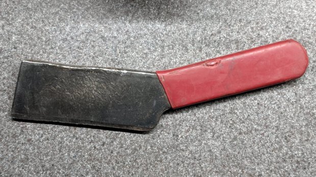 Mystery chisel knife