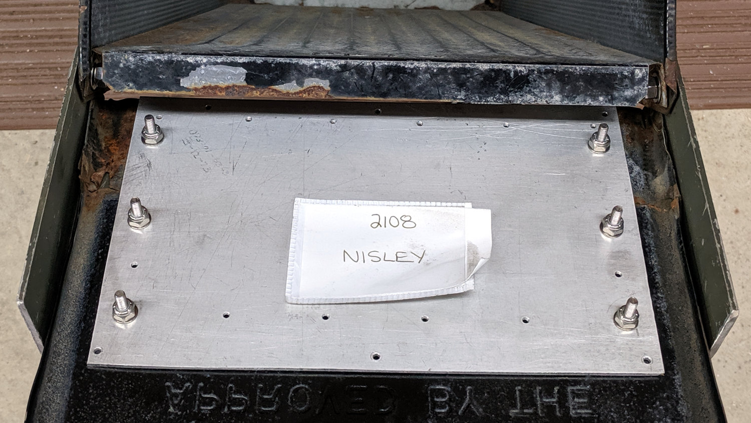 Mailbox Door Rebuild – The Smell of Molten Projects in the Morning