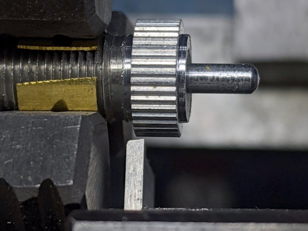 Drag Knife Holder - shortening stop