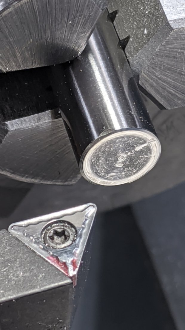 Pilot V5RT holder - facing shaft