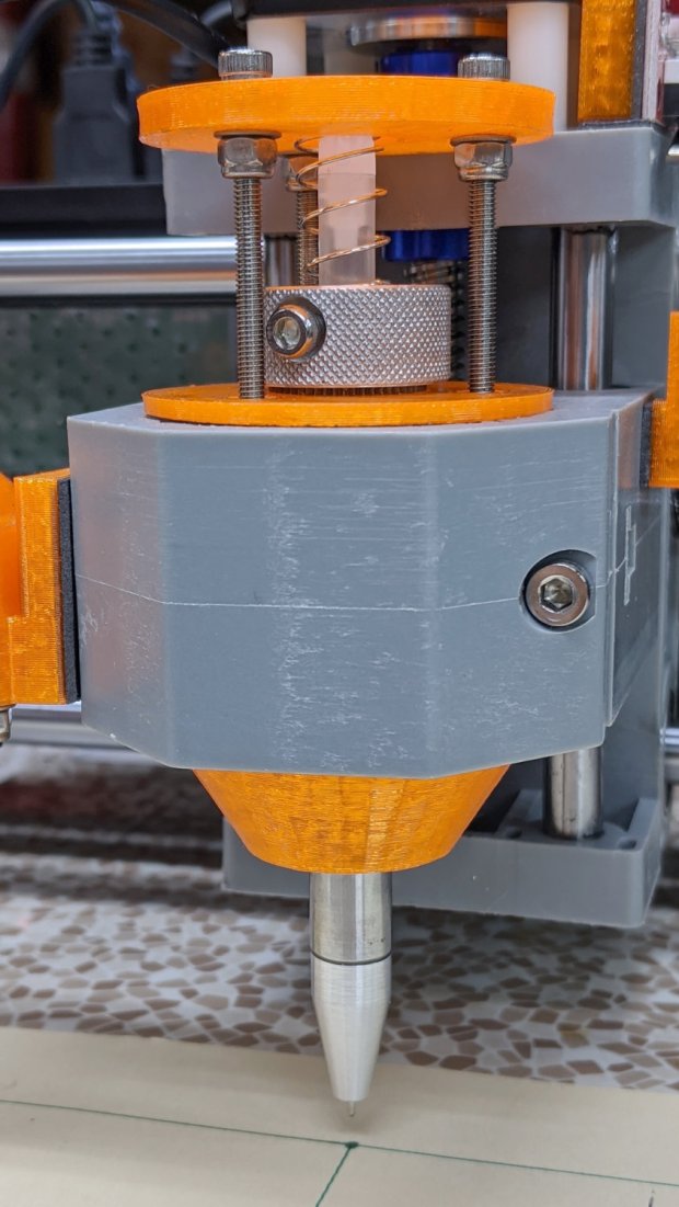 Pilot V5RT holder - installed