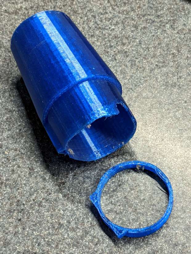 Kenmore Vacuum - refrigerator coil adapter - fracture