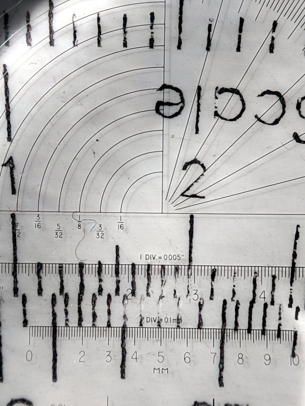 Diamond on styrene - 225 250 g 2400mm-min - lacquer crayon