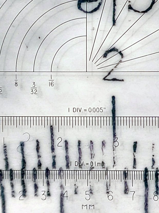 Diamond on styrene - 225 250 g 2400mm-min - lacquer crayon