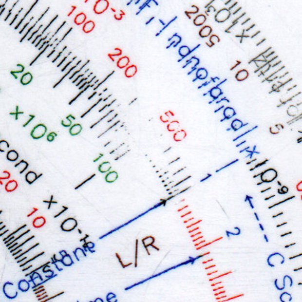 Engraving Testpiece B - debris oversanding