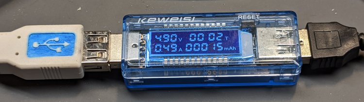 USB Testers - Keweisi plugged