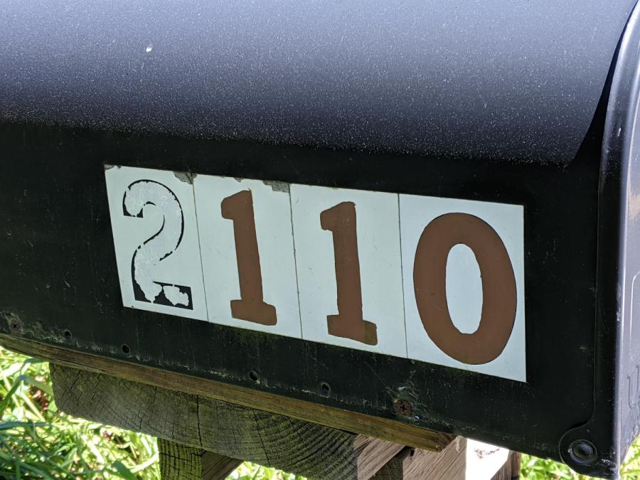 Mailbox numbers - original vs primer