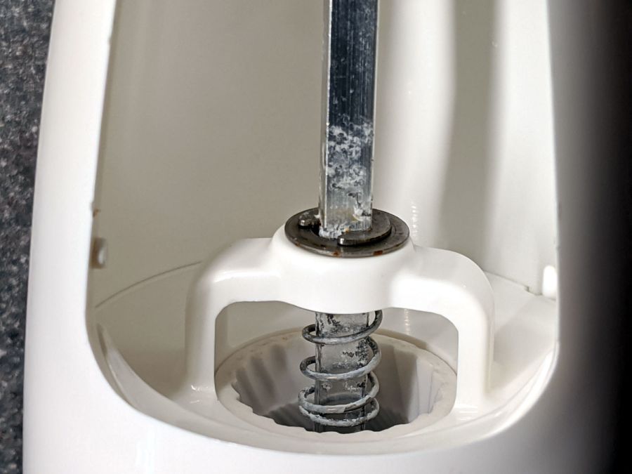 OXO Salt Mill - corrosion