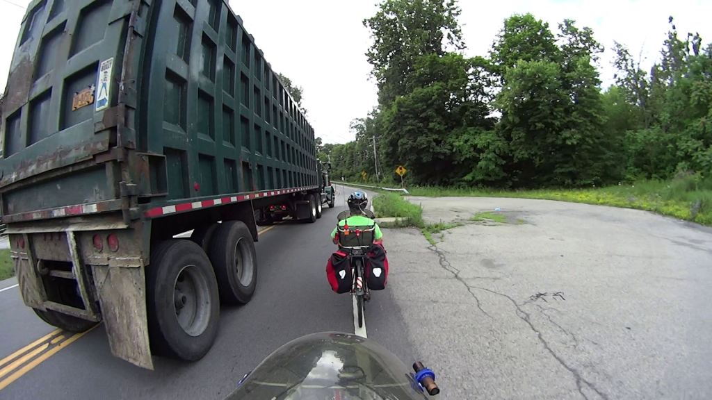 Rt 376 at Red Oaks Mill: Semitrailer Squeeze&nbsp;Play