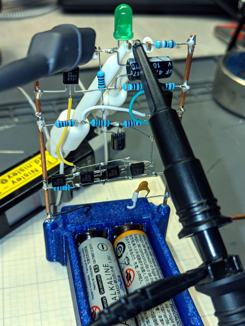 LM3909 - Darl Q1 3x Q2 mirror - test setup