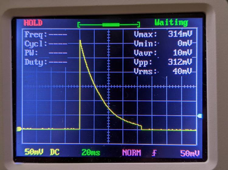 LM3909 - Darl Q1 3x Q2 - 1.5 V - R1 V - DSO150