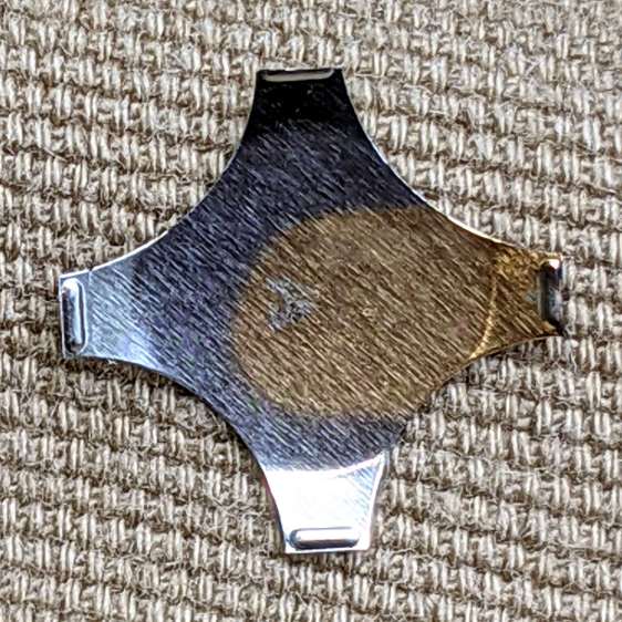 Tour Easy - PTT button - dome plate discoloration