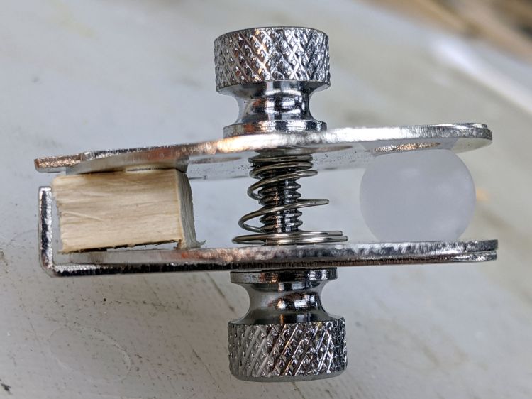 Micromark Ball Vise - wood block