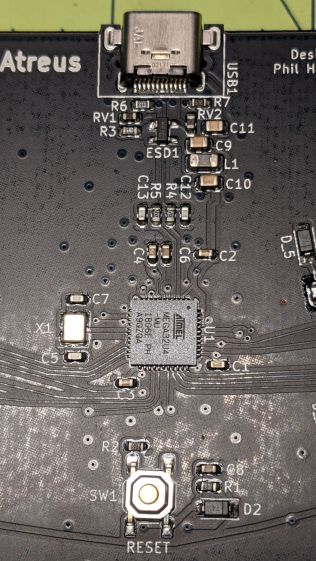 Atreus keyboard - USB 32U4 Reset - detail