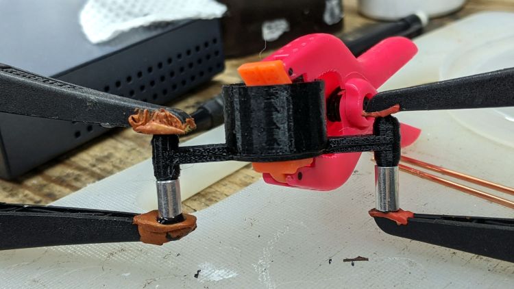 LED Spider - glue clamping