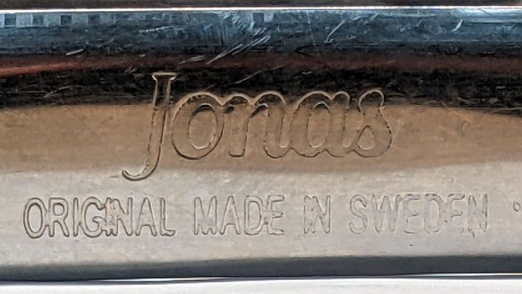 Jonas peeler - weak emboss