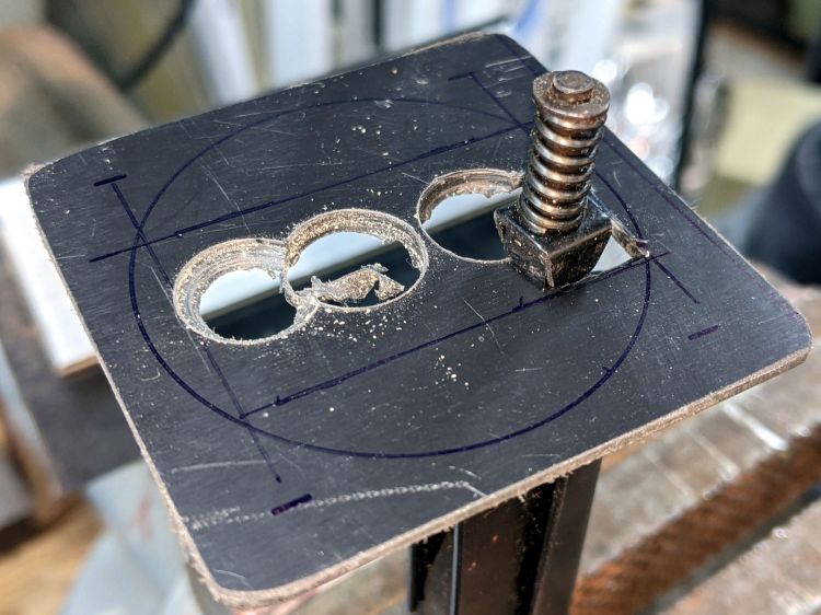 Schauer battery charger - bezel nibbling