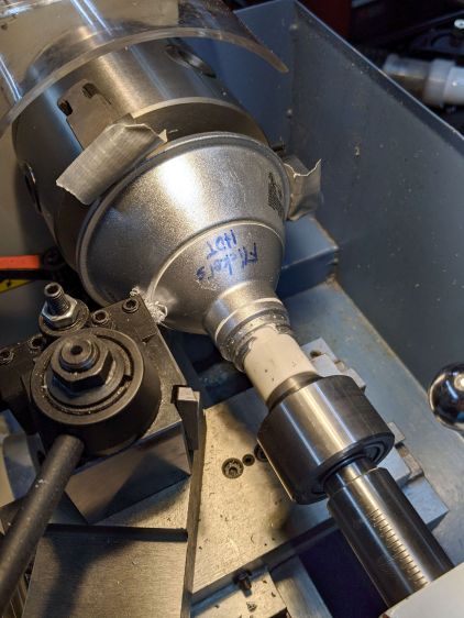 Satco PAR30 - base cutting setup