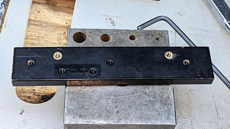 Microscope Stage Positioner - Y slide M3 inserts