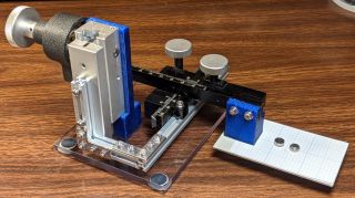 Microscope Stage Positioner: MakerBeam Rebuild MVP