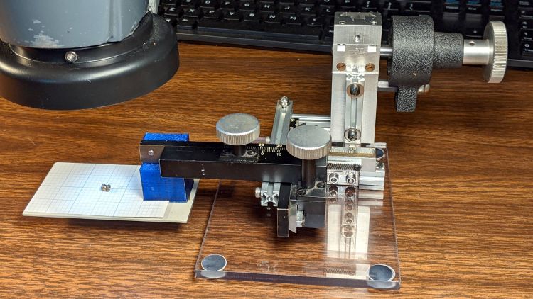 Microscope Stage Positioner - in use