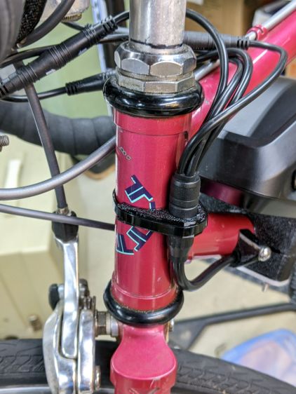 Terry Bafang - headset cable clip - front