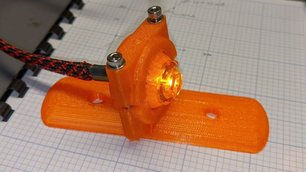 Tour Easy: Amber Running&nbsp;Light