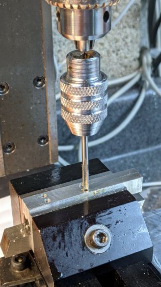 1 W LED Running Light - baseplate tapping